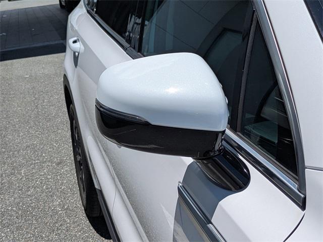 used 2024 Kia Sorento car, priced at $27,808