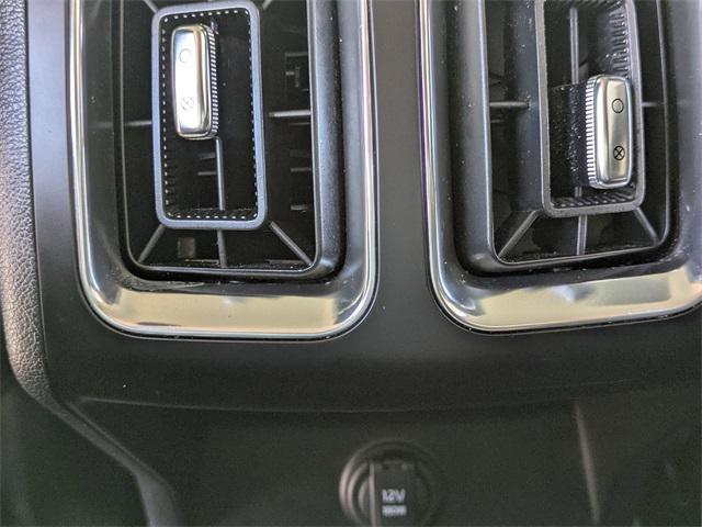 used 2024 Kia Sorento car, priced at $27,808