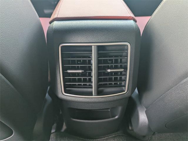 new 2025 Kia Sportage Hybrid car, priced at $39,375