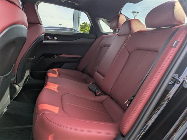 new 2025 Kia K5 car, priced at $30,345