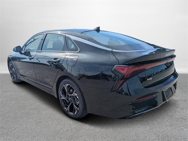 new 2025 Kia K5 car, priced at $30,345