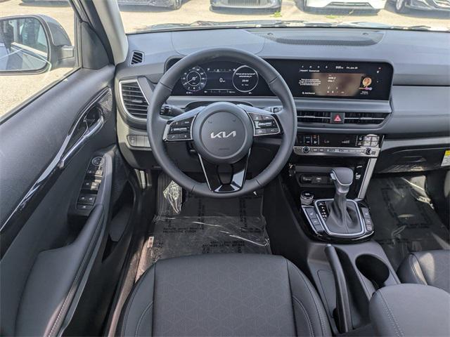 new 2025 Kia Seltos car, priced at $24,835