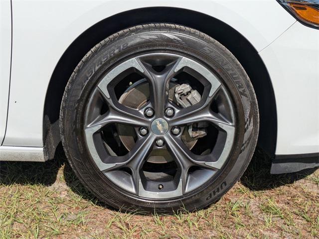 used 2023 Chevrolet Malibu car, priced at $17,640