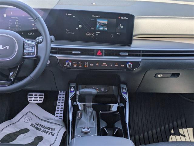 new 2025 Kia Sorento car, priced at $39,485