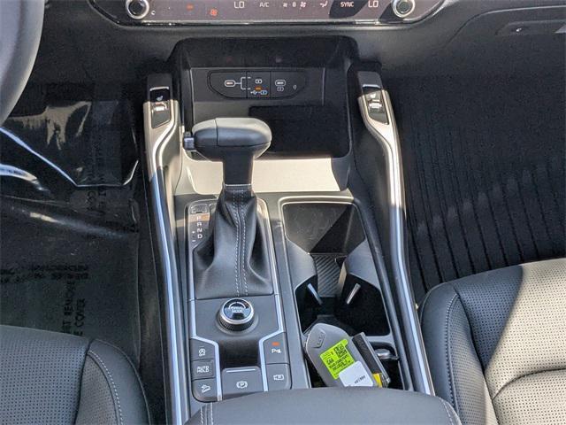 new 2025 Kia Sorento car, priced at $36,571