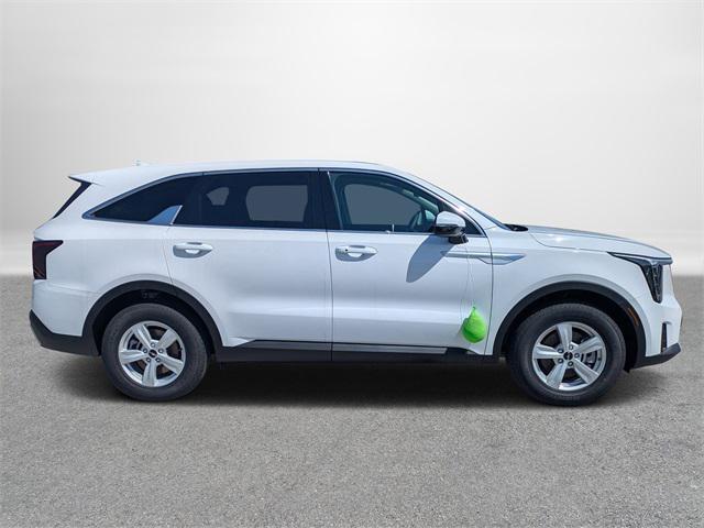 new 2025 Kia Sorento car, priced at $30,695
