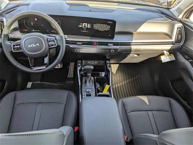 new 2025 Kia Sorento car, priced at $39,026
