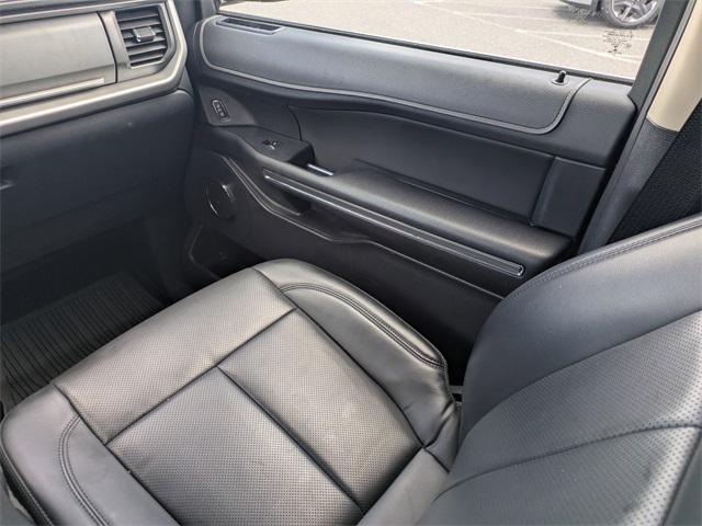 used 2022 Ford Expedition car, priced at $40,998