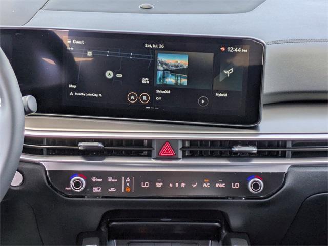 new 2025 Kia Sorento Hybrid car, priced at $37,763
