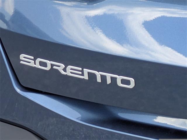 new 2025 Kia Sorento Hybrid car, priced at $37,763