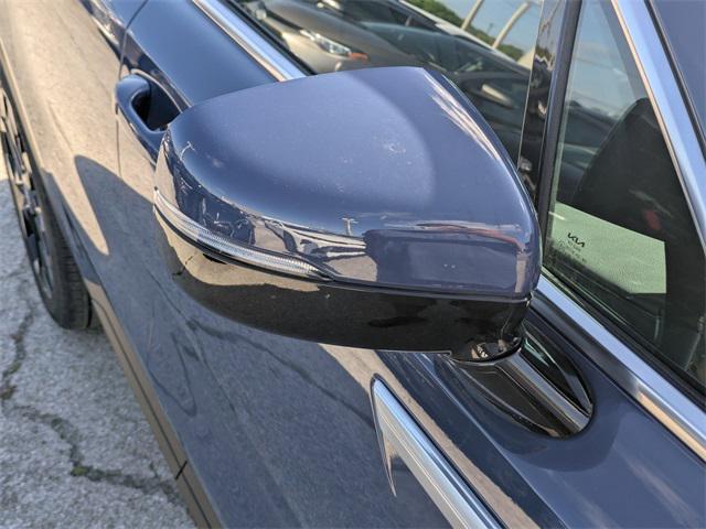 new 2025 Kia Sorento car, priced at $37,639