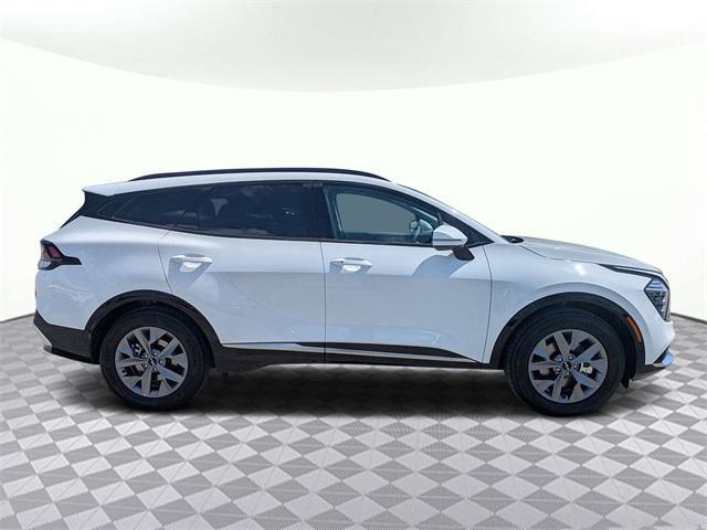 new 2025 Kia Sportage car, priced at $31,081