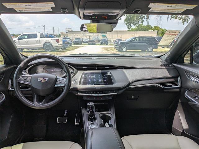 used 2020 Cadillac XT4 car, priced at $21,746