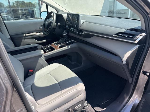 used 2024 Toyota Sienna car, priced at $44,596