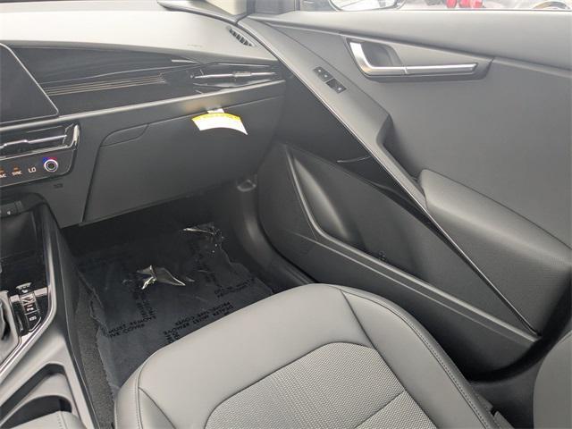 new 2025 Kia Niro car, priced at $29,957