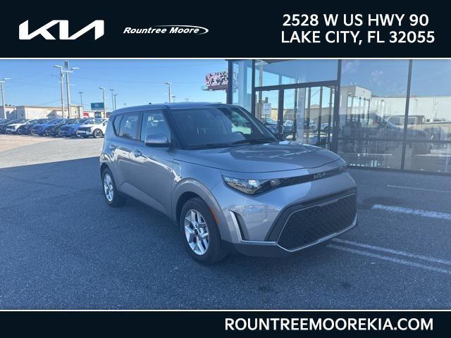 used 2025 Kia Soul car, priced at $17,186