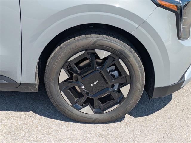new 2025 Kia Carnival car, priced at $40,990