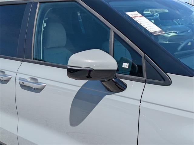 new 2025 Kia Carnival car, priced at $40,990