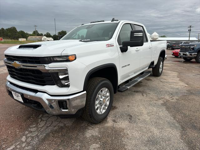 new 2025 Chevrolet Silverado 3500 car, priced at $66,480