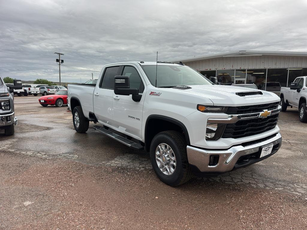 new 2025 Chevrolet Silverado 3500 car, priced at $66,480