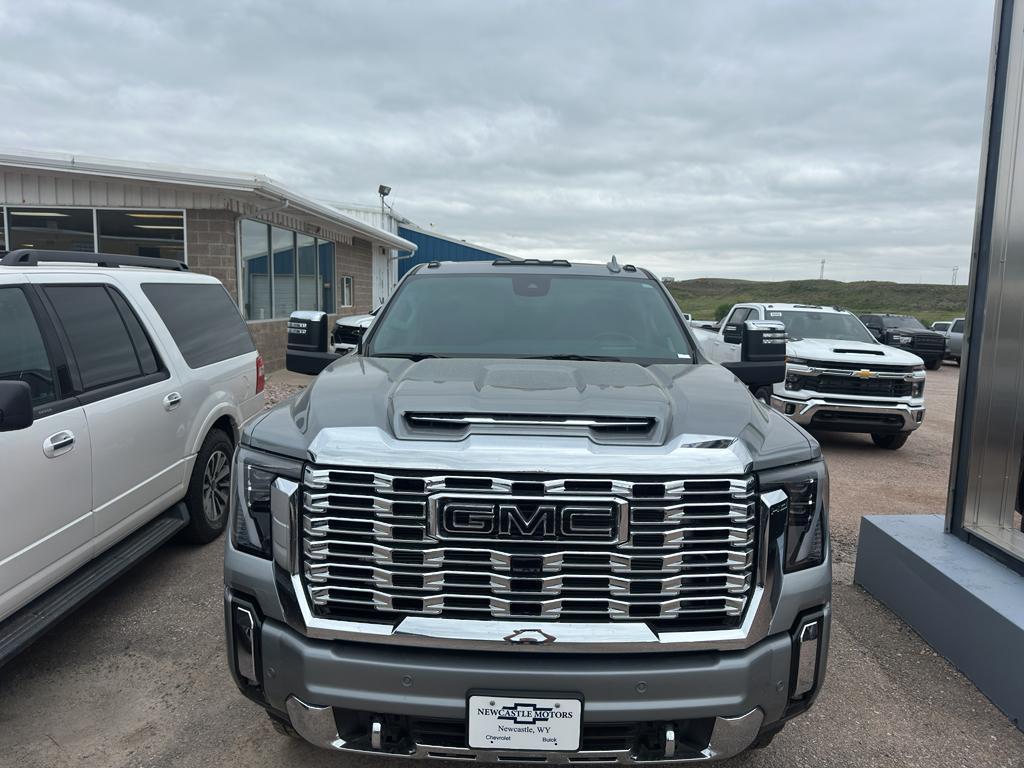 used 2025 GMC Sierra 3500 car