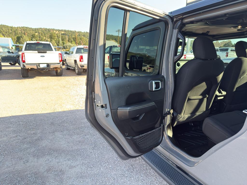 used 2021 Jeep Gladiator car, priced at $24,970