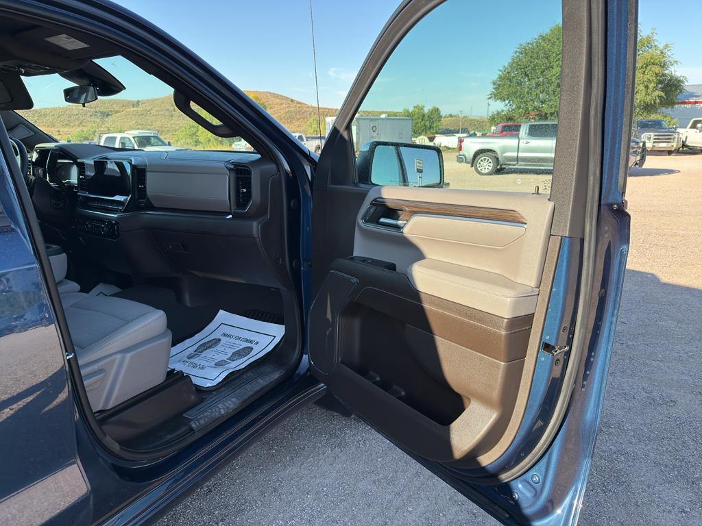 used 2023 Chevrolet Silverado 1500 car, priced at $35,970