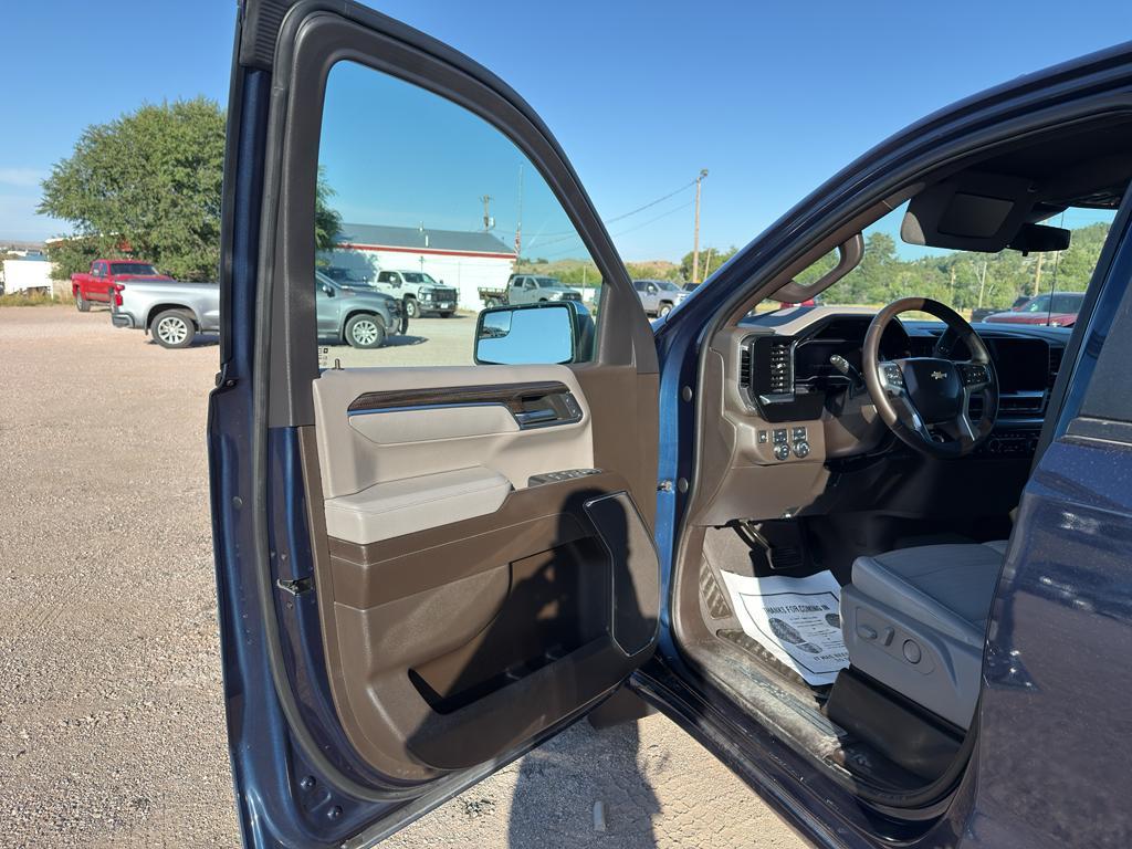 used 2023 Chevrolet Silverado 1500 car, priced at $35,970