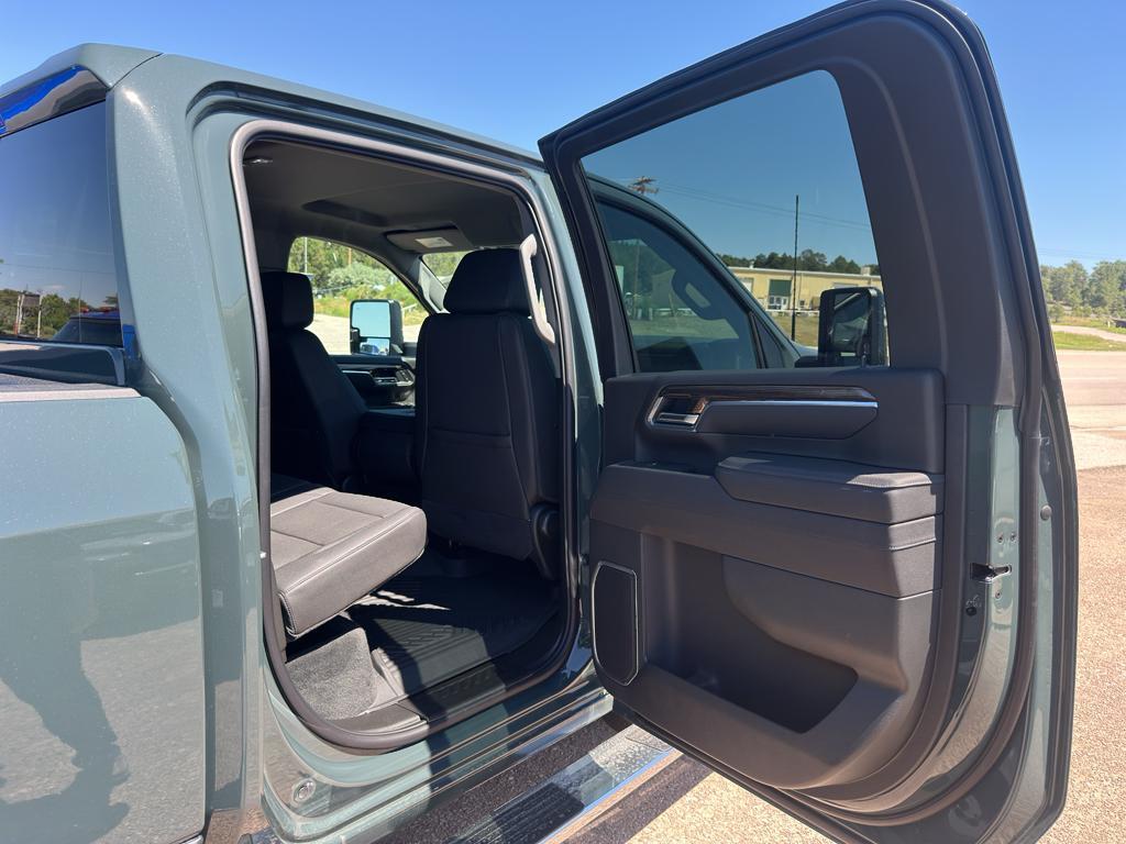 new 2025 Chevrolet Silverado 2500 car, priced at $78,950
