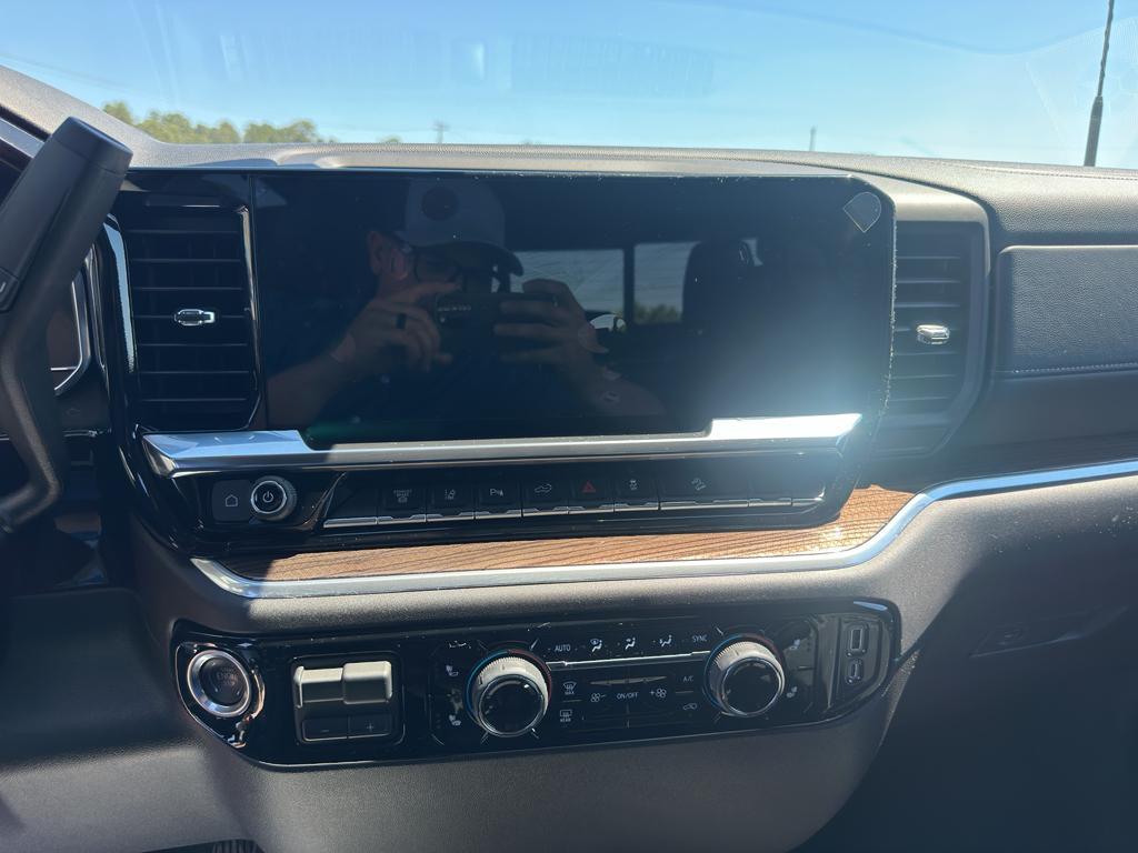new 2025 Chevrolet Silverado 2500 car, priced at $78,950