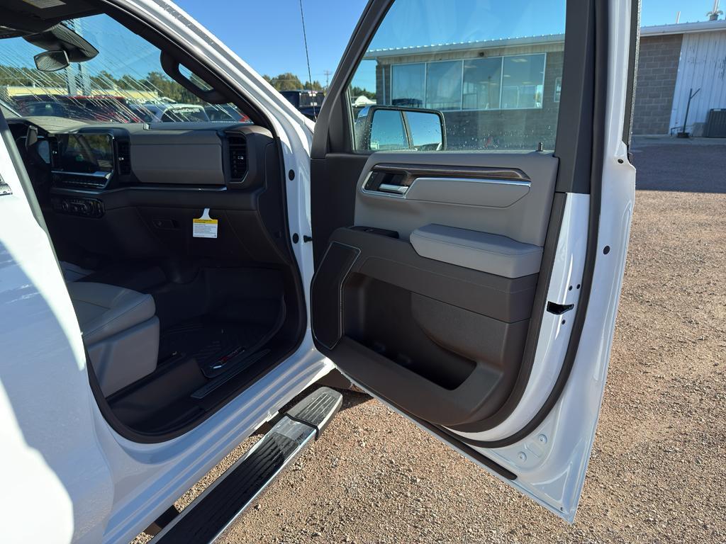 new 2026 Chevrolet Silverado 1500 car, priced at $62,320
