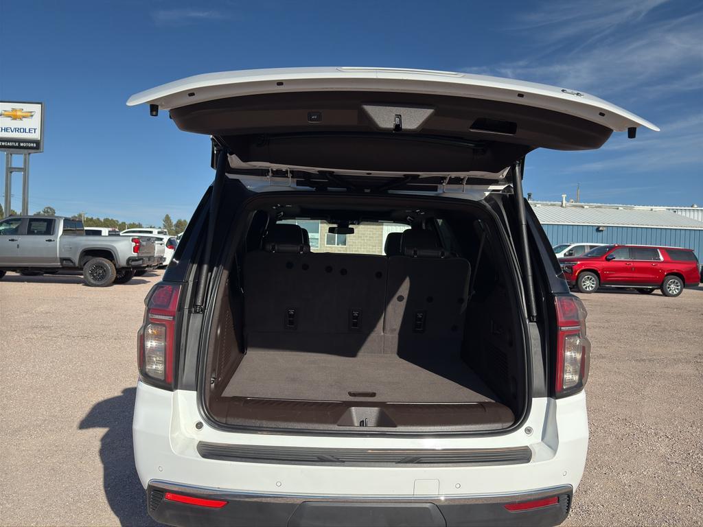 used 2022 Chevrolet Suburban car