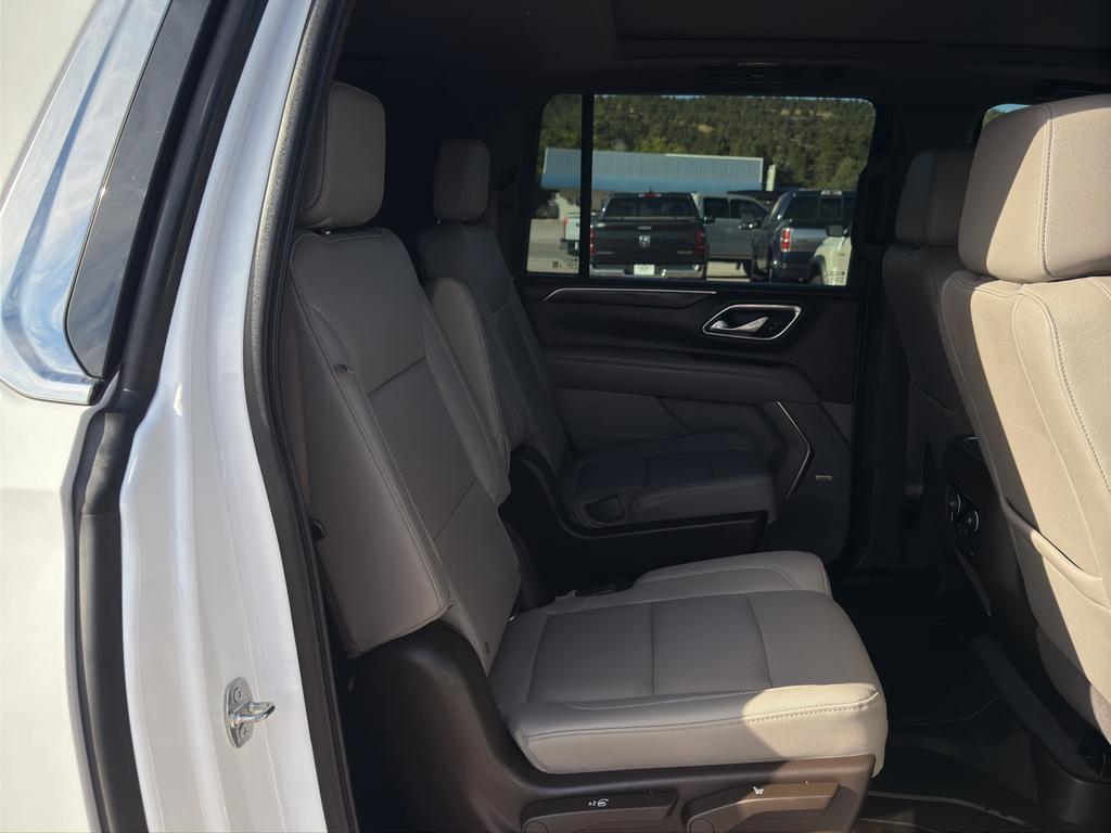 used 2022 Chevrolet Suburban car