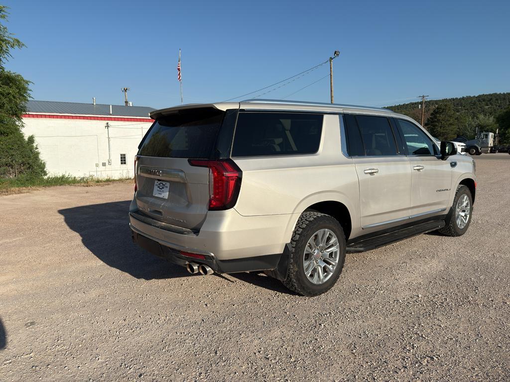used 2021 GMC Yukon XL car
