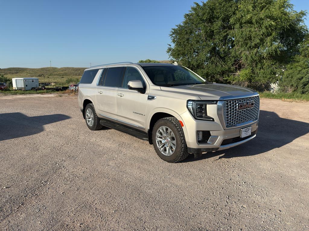 used 2021 GMC Yukon XL car