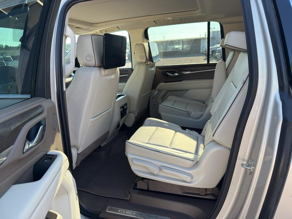 used 2021 GMC Yukon XL car