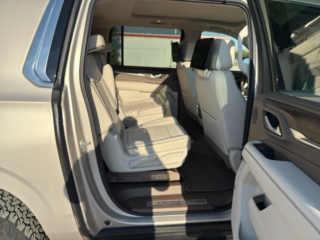 used 2021 GMC Yukon XL car