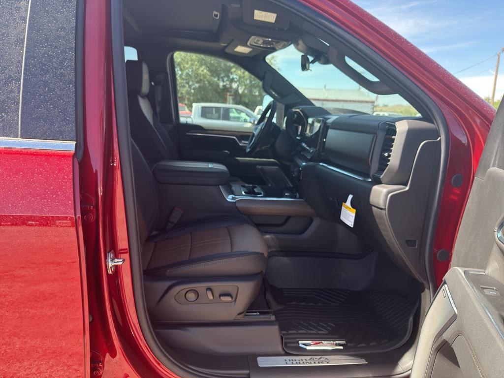 new 2025 Chevrolet Silverado 3500 car, priced at $90,550
