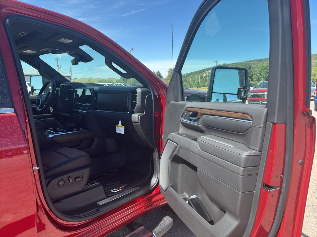 new 2025 Chevrolet Silverado 3500 car, priced at $90,550