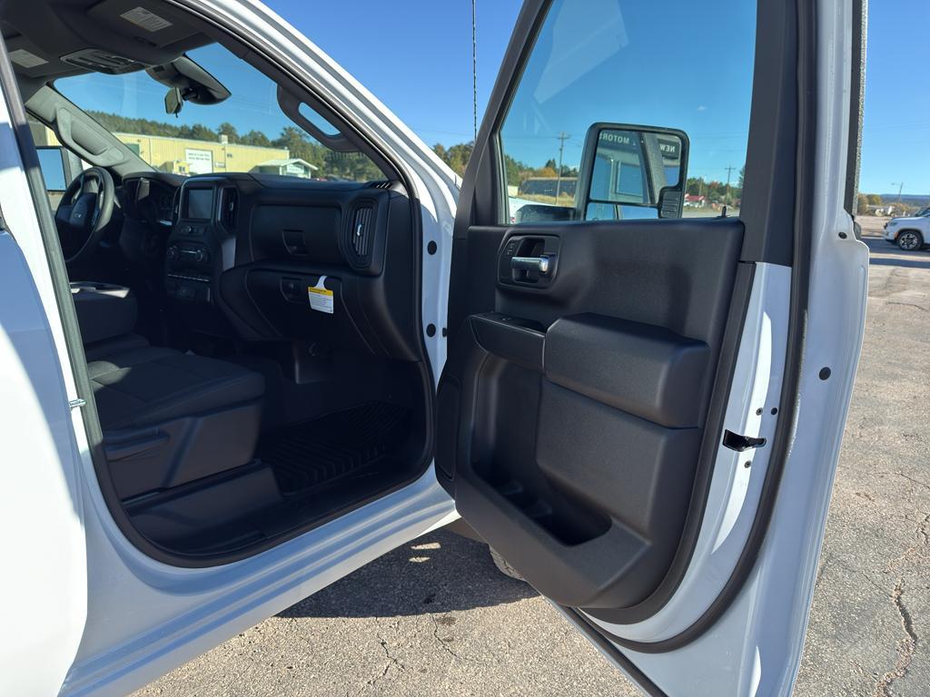 new 2025 Chevrolet Silverado 2500 car, priced at $58,295