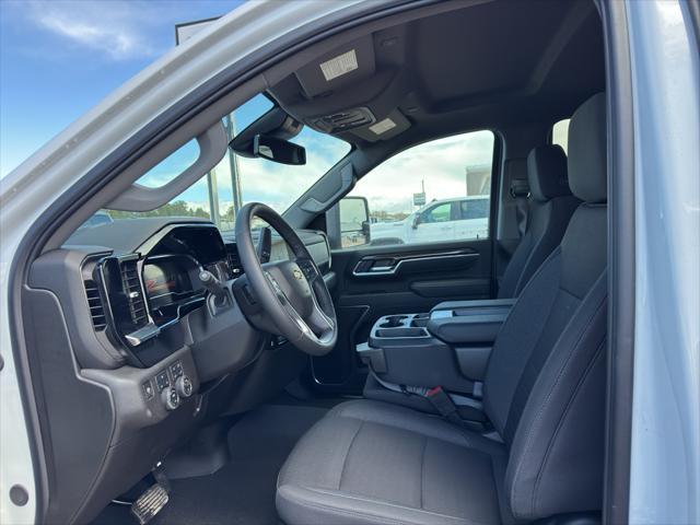 new 2025 Chevrolet Silverado 3500 car