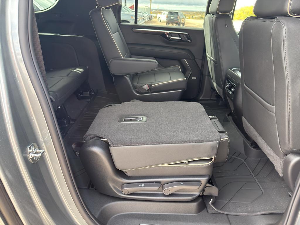 new 2026 Chevrolet Suburban car, priced at $86,680