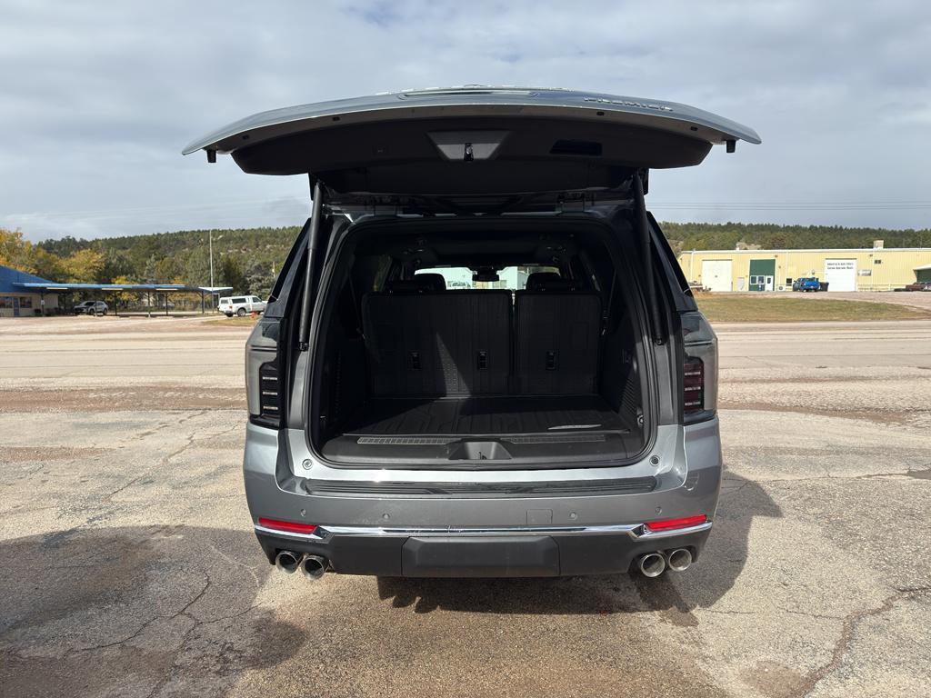 new 2026 Chevrolet Suburban car, priced at $86,680