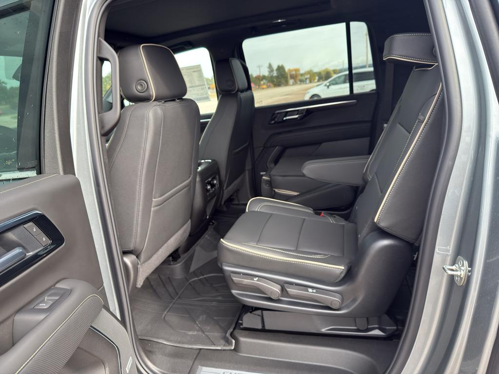 new 2026 Chevrolet Suburban car, priced at $86,680