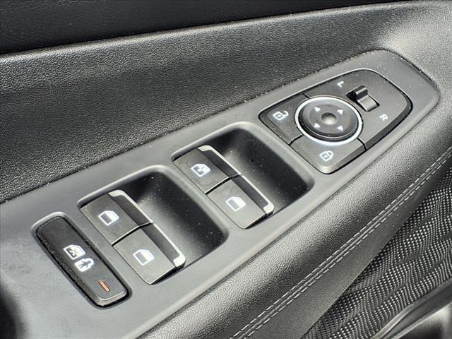 used 2023 Hyundai Santa Fe car, priced at $23,107