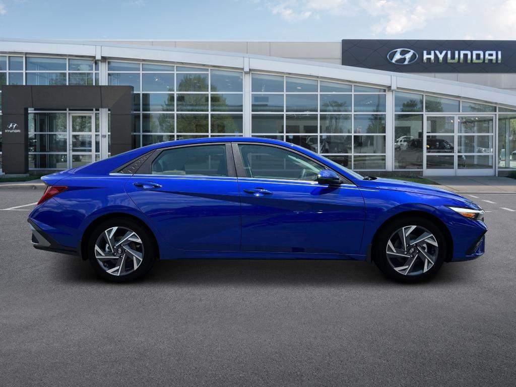 new 2025 Hyundai Elantra HEV car, priced at $29,980