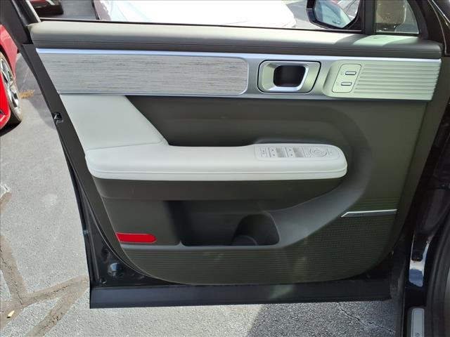 used 2025 Hyundai SANTA FE HEV car, priced at $44,050