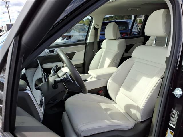 used 2025 Hyundai SANTA FE HEV car, priced at $44,050