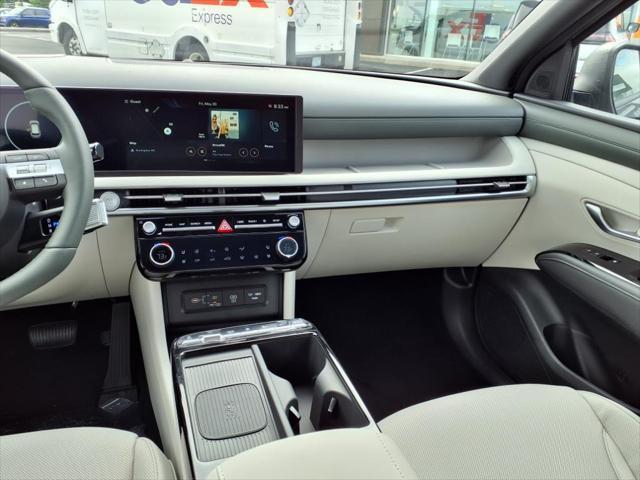 new 2025 Hyundai Tucson car, priced at $39,651