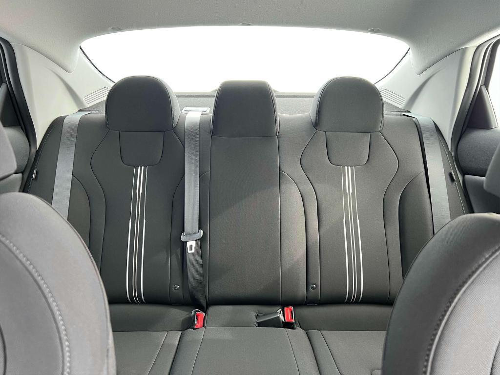 new 2025 Hyundai ELANTRA HEV car, priced at $25,957